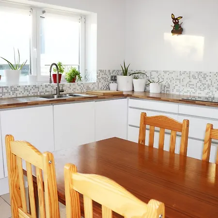 Tolles Familienhaus - 900 Meter Vom Strand Σπίτι διακοπών Bredene